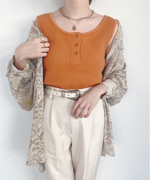 nemne store（ネンネストア）の「がんばりすぎない2wayワッフルインナータンク（タンクトップ・レディース・ベージュ/オフホワイト/サックスブルー/オレンジ/ミント/その他1/その他2・フリー）」の6枚目の写真