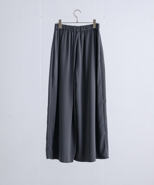 ln fortis(ロンフォルティス)の「ln fortis - 3タックドレープロングスカンツ(スカート・メンズ・ブラック/チャコールグレー・SMALL/MEDIUM)」の22枚目の写真