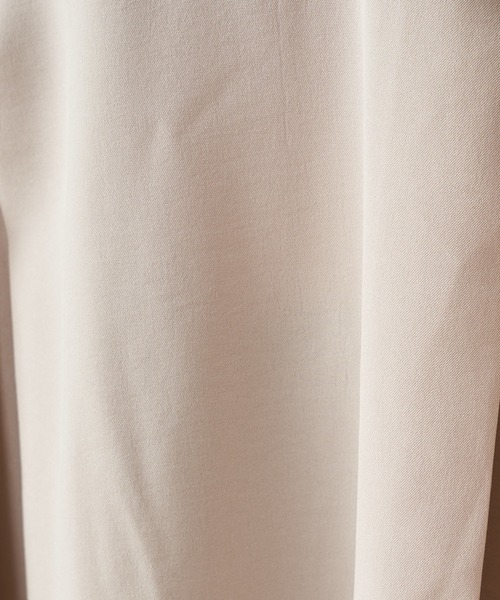 ROYAL PARTY（ロイヤルパーティー）の「バックドレープチョーカートップス（シャツ/ブラウス・レディース・カーキ/ブラック/ベージュ・FREE）」の14枚目の写真