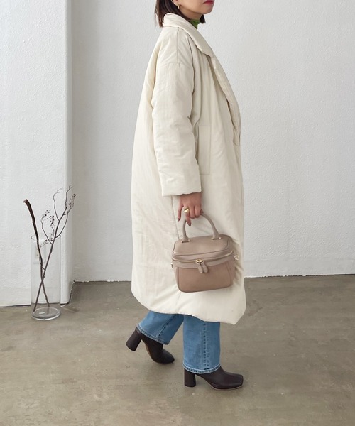 Shelly island（シェリーアイランド）の「中綿オーバーサイズロングコート（その他アウター・レディース・ホワイト/ライトグレー/モカ・M）」の21枚目の写真