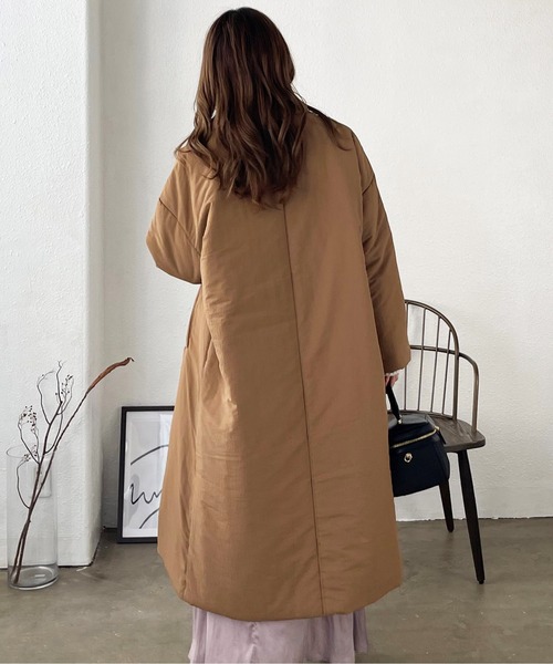 Shelly island（シェリーアイランド）の「中綿オーバーサイズロングコート（その他アウター・レディース・ホワイト/ライトグレー/モカ・M）」の22枚目の写真