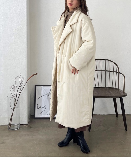 Shelly island（シェリーアイランド）の「中綿オーバーサイズロングコート（その他アウター・レディース・ホワイト/ライトグレー/モカ・M）」の4枚目の写真