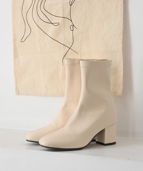 NOFALL（ノーフォール）の「スクエアトゥストレッチミドルブーツ（ブーツ・レディース・ブラック/アイボリー/グレイッシュベージュ/ダークブラウン・L/S/3L/LL/M/SS）」の2枚目の写真