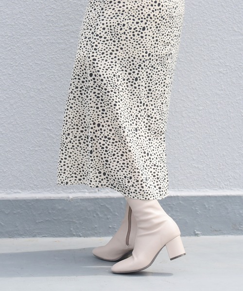 NOFALL（ノーフォール）の「スクエアトゥストレッチミドルブーツ（ブーツ・レディース・ブラック/アイボリー/グレイッシュベージュ/ダークブラウン・L/S/3L/LL/M/SS）」の10枚目の写真