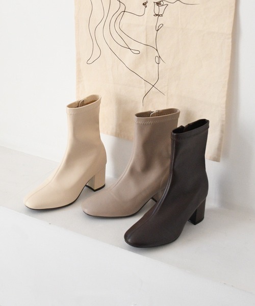 NOFALL（ノーフォール）の「スクエアトゥストレッチミドルブーツ（ブーツ・レディース・ブラック/アイボリー/グレイッシュベージュ/ダークブラウン・L/S/3L/LL/M/SS）」の8枚目の写真