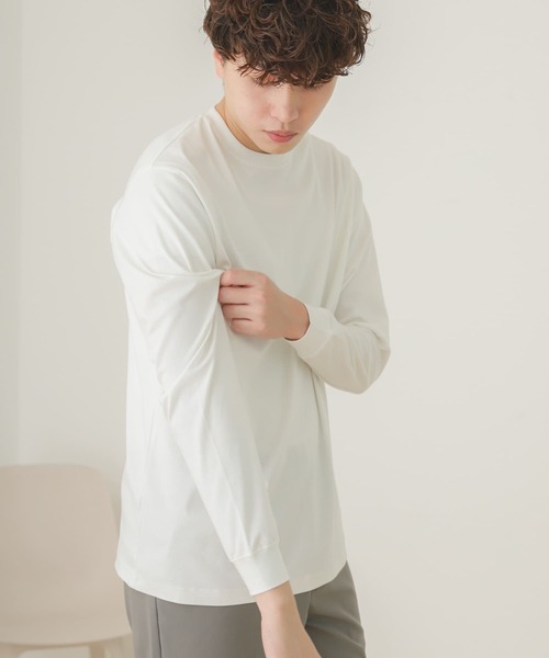 SENSE OF PLACE by URBAN RESEARCH（センスオブプレイスバイアーバンリサーチ）の「スムースシルケットロングTシャツ（Tシャツ/カットソー・メンズ・ホワイト/ブラック/ライトベージュ・MEDIUM/LARGE）」の4枚目の写真