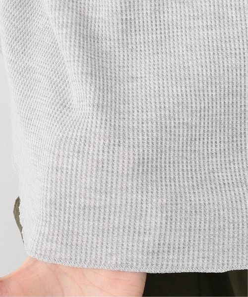 HANES(ヘインズ)の「【Hanes/ヘインズ】 クルーネックロングスリーブTシャツ(Tシャツ/カットソー・メンズ・ホワイト/ブラック/グレー・MEDIUM/LARGE)」の11枚目の写真