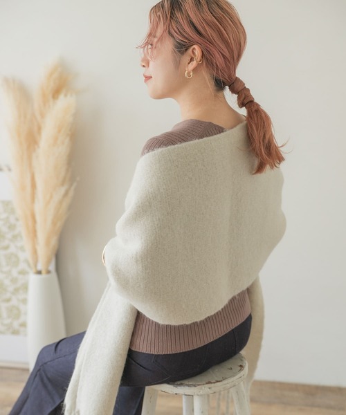 ITEMS URBANRESEARCH（アイテムズ アーバンリサーチ）の「ブークレムジストール（ストール/ショール・レディース・グリーン/ライトブラウン/チャコールグレー/アイボリー/オレンジ・ONE）」の22枚目の写真