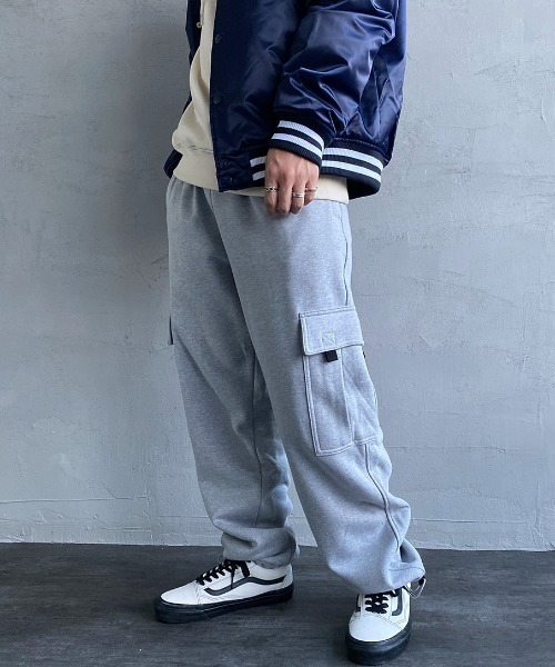 JEANS FACTORY （ジーンズファクトリー）の「[PRO5/プロファイブ] ヘビーフリース スウェットカーゴパンツ（スウェットパンツ・メンズ・ブラック/グレー・S/M）」の16枚目の写真