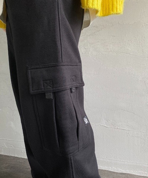 JEANS FACTORY （ジーンズファクトリー）の「[PRO5/プロファイブ] ヘビーフリース スウェットカーゴパンツ（スウェットパンツ・メンズ・ブラック/グレー・S/M）」の21枚目の写真