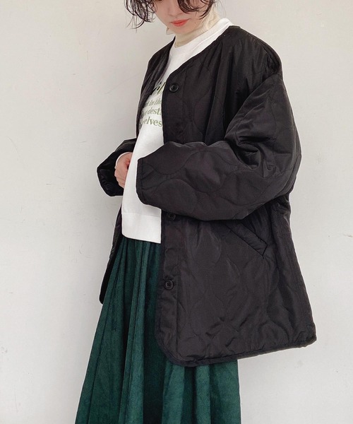 AS KNOW AS plus（アズノゥアズプラス）の「◇ノーカラー 波 キルティングジャケット（ノーカラージャケット・レディース・ライトカーキ/アイボリー/ブラック/ダークカーキ・FREE）」の18枚目の写真
