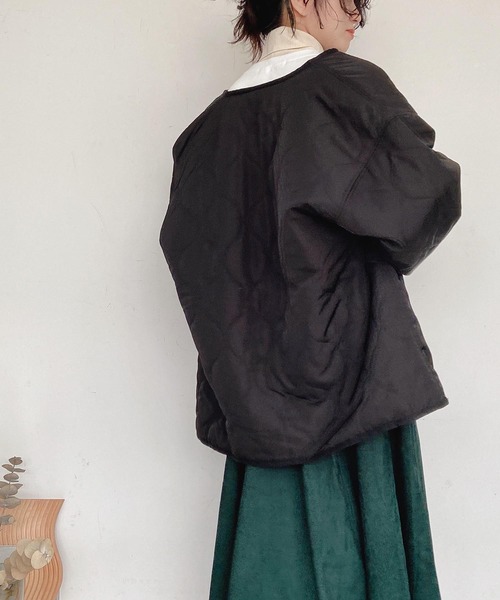 AS KNOW AS plus（アズノゥアズプラス）の「◇ノーカラー 波 キルティングジャケット（ノーカラージャケット・レディース・ライトカーキ/アイボリー/ブラック/ダークカーキ・FREE）」の20枚目の写真