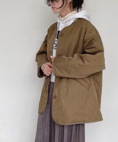 AS KNOW AS plus（アズノゥアズプラス）の「◇ノーカラー 波 キルティングジャケット（ノーカラージャケット・レディース・ライトカーキ/アイボリー/ブラック/ダークカーキ・FREE）」の21枚目の写真