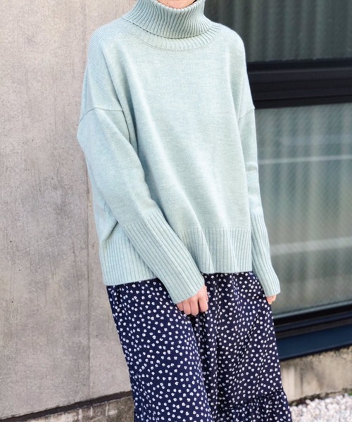 Banner Barrett（バナーバレット）の「【セットアップ対応】タートルネックニットトップス（ニット/セーター・レディース・オフホワイト/オリーブ/ライトピンク/ブラック/ベージュ/サックスブルー・38）」の5枚目の写真