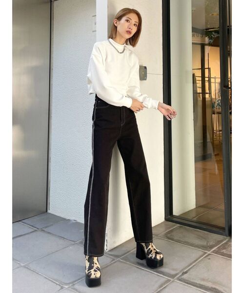 EMODA（エモダ）の「ウェーブタックショートプルオーバー（Tシャツ/カットソー・レディース・ホワイト/ブラック/その他・FREE）」の6枚目の写真