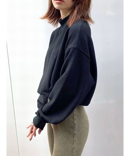 EMODA（エモダ）の「ウェーブタックショートプルオーバー（Tシャツ/カットソー・レディース・ホワイト/ブラック/その他・FREE）」の11枚目の写真