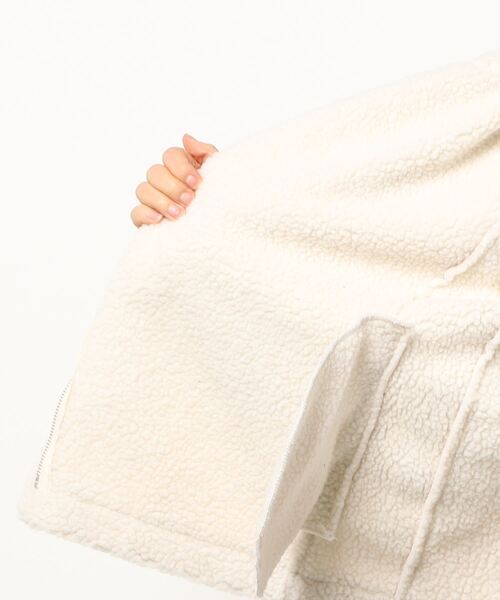 STYLEBLOCK（スタイルブロック）の「ボア×スエード調切替ジャケット（ライダースジャケット・レディース・カーキ/ベージュ系その他・4XL/3XL/L/XL/2XL/S/M）」の5枚目の写真