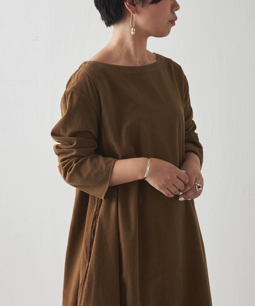 BEARDSLEY（ビアズリー）の「製品染めで発色の綺麗なシャツコールオーバーダイテントワンピース（ワンピース・レディース・レッド/キャメル・1/0）」の17枚目の写真