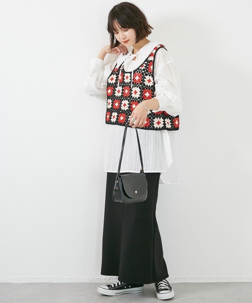 LAVEANGE（ラビアンジェ）の「ハンドメイド/かぎ針編みニットベスト