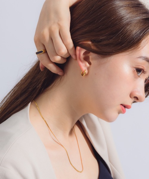 muku(ムク)の「金属アレルギー対応 ミニフープピアス(両耳用)/ サージカルステンレス/316L(ピアス(両耳用)・レディース・シルバー/ゴールド/シャンパン・FREE)」の14枚目の写真