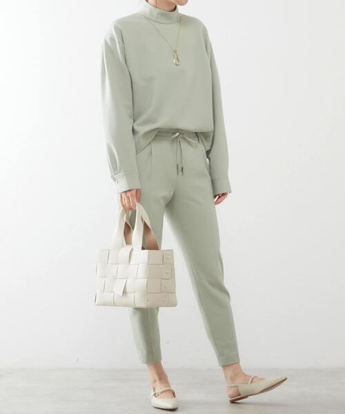 martinique(マルティニーク)の「martinique/PL/Visストレッチシリーズドロストパンツ(スラックス・レディース・ネイビー/グリーン/グレイッシュベージュ・1/2)」の11枚目の写真
