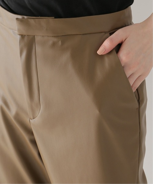 plage（プラージュ）の「【R’IAM】フェイクレザーパンツ◆（その他パンツ・レディース・キャメル・38/36/34）」の9枚目の写真