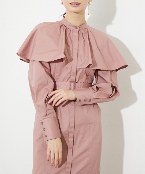 rienda(リエンダ)の「ケープマーメイドワンピース(ワンピース・レディース・ブラック/ベージュ/ピンク/ブルー・SMALL/MEDIUM)」の4枚目の写真