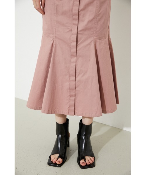 rienda(リエンダ)の「ケープマーメイドワンピース(ワンピース・レディース・ブラック/ベージュ/ピンク/ブルー・SMALL/MEDIUM)」の6枚目の写真