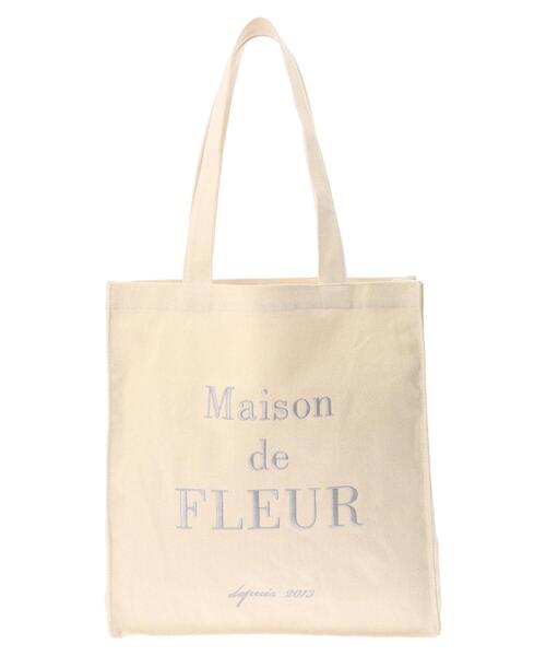 Maison de FLEUR（メゾンドフルール）の「ブランドロゴ刺繍スクエアトートバッグ（トートバッグ・レディース・ラベンダー/ブラック/ブルー系その他5・FREE）」の4枚目の写真