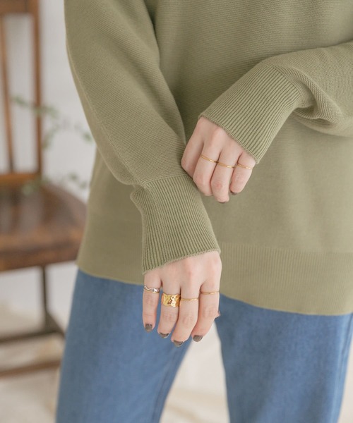 ITEMS URBANRESEARCH(アイテムズ アーバンリサーチ)の「ホールガーメントVネックニット(ニット/セーター・レディース・ライトカーキ/アイボリー/ブルー・FREE)」の20枚目の写真