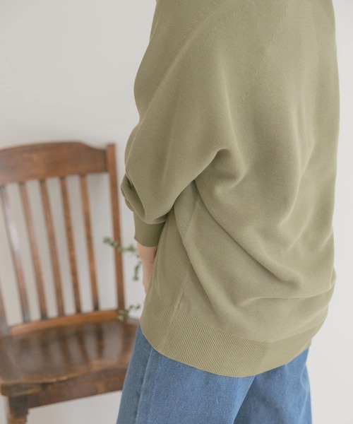 ITEMS URBANRESEARCH(アイテムズ アーバンリサーチ)の「ホールガーメントVネックニット(ニット/セーター・レディース・ライトカーキ/アイボリー/ブルー・FREE)」の18枚目の写真