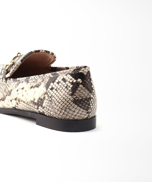 Simplicite（サンプリシテ）の「ビットローファー（ローファー・レディース・ブラック/チャコールグレー/ホワイト・SMALL/MEDIUM/LARGE）」の15枚目の写真