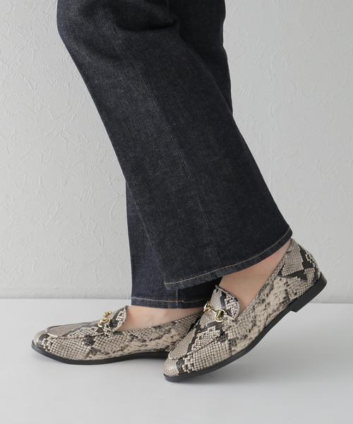 Simplicite（サンプリシテ）の「ビットローファー（ローファー・レディース・ブラック/チャコールグレー/ホワイト・SMALL/MEDIUM/LARGE）」の6枚目の写真