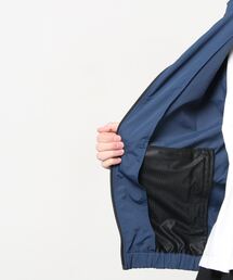 Back Channel（バックチャンネル）の「TRACK JACKET（ナイロン
