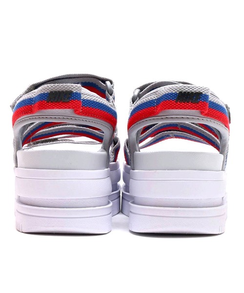 NIKE(ナイキ)の「NIKE W ICON CLASSIC SANDAL / ナイキ ウィメンズ アイコン クラシック サンダル 【SP】(サンダル・レディース・シルバー・23.0cm/24.0cm/25.0cm)」の11枚目の写真