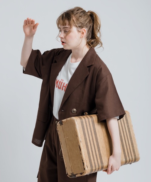 MUHET(ミュエータ)の「リネン混ダブルブレストジャケット(テーラードジャケット・レディース・ネイビー/ブラウン・SMALL/MEDIUM/X-LARGE)」の21枚目の写真