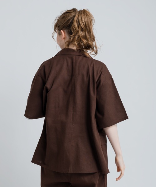 MUHET(ミュエータ)の「リネン混ダブルブレストジャケット(テーラードジャケット・レディース・ネイビー/ブラウン・SMALL/MEDIUM/X-LARGE)」の22枚目の写真