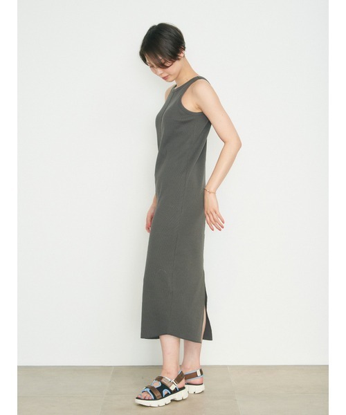 emmi（エミ）の「【emmi atelier】シャイニーワッフルワンピース