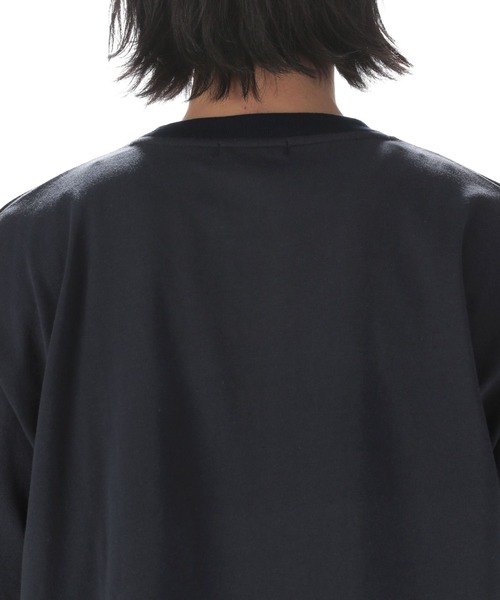 niko and...(ニコアンド)の「カレッジ刺繍ワッペンTシャツ(Tシャツ/カットソー・メンズ・ベージュ/ネイビー/オフホワイト/チャコール・MEDIUM/LARGE)」の15枚目の写真