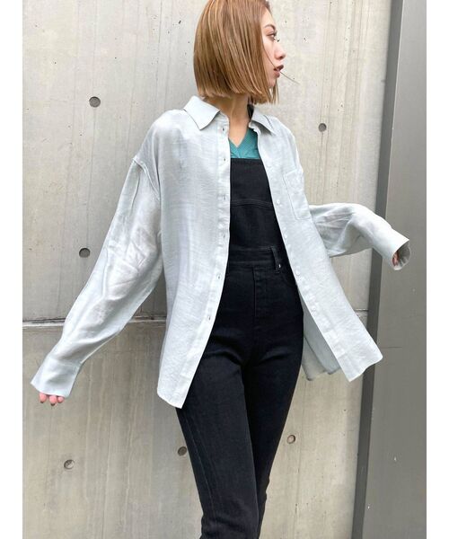 EMODA（エモダ）の「アウトラインルーズシャツ（シャツ/ブラウス・レディース・ブラック/グレー/ライム/アイボリー・FREE）」の10枚目の写真