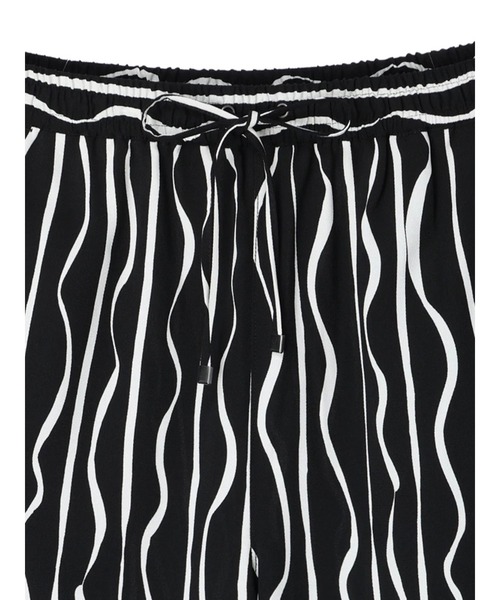 AMERICAN HOLIC(アメリカンホリック)の「ストライプ柄サテンパンツ(その他パンツ・レディース・ブラック・M/L)」の7枚目の写真