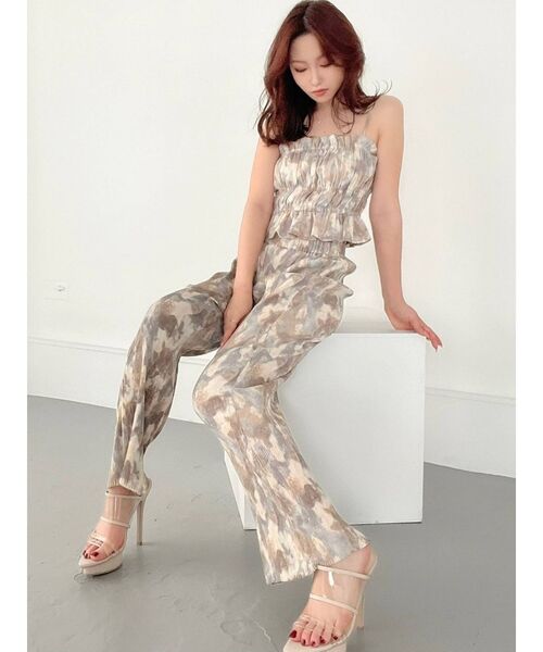 RESEXXY(リゼクシー)の「ニュアンスパターンキャミソール【セットアップ着用可能】(キャミソール・レディース・オレンジ/ブルー・FREE)」の4枚目の写真