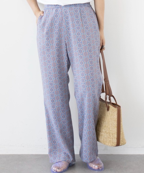 Green　Parks（グリーンパークス）の「モロッカン柄イージーパンツ（その他パンツ・レディース・レッド/ブルー/ブルーグリーン・FREE）」の2枚目の写真