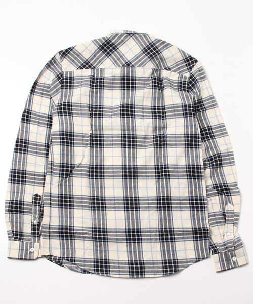 ami（アミ）の「AMI H19C003.426 SHIRT（シャツ/ブラウス・メンズ・ライトブルー・39）」の2枚目の写真