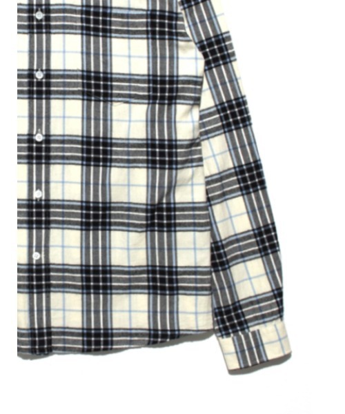 ami（アミ）の「AMI H19C003.426 SHIRT（シャツ/ブラウス・メンズ・ライトブルー・39）」の5枚目の写真