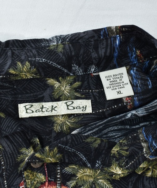 VINTAGE（ヴィンテージ）の「【ヴィンテージ古着】90s Batck Bay ハワイアンレーヨンシャツ（シャツ/ブラウス・メンズ・ブラック・X-LARGE）」の2枚目の写真