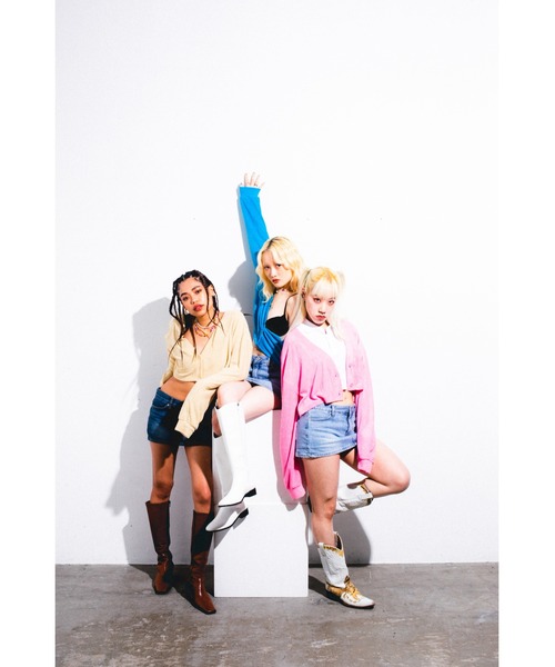 FEKETE(フェケテ)の「CROPPED TERRY CARDIGAN / クロップパイルカーディガン(カーディガン/ボレロ・レディース・ブラック/ベージュ/ピンク/ブルー・FREE)」の14枚目の写真