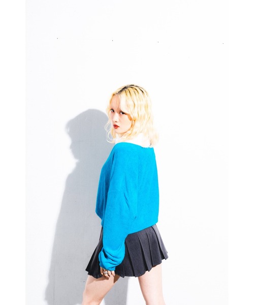 FEKETE(フェケテ)の「CROPPED TERRY CARDIGAN / クロップパイルカーディガン(カーディガン/ボレロ・レディース・ブラック/ベージュ/ピンク/ブルー・FREE)」の9枚目の写真