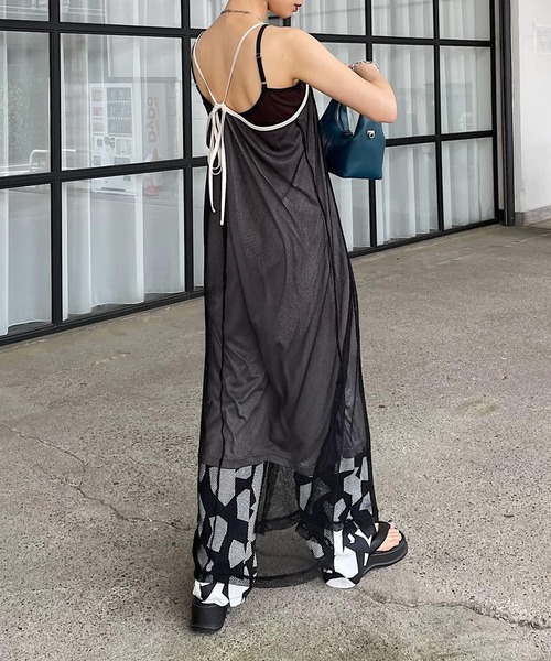 PAGEBOY（ページボーイ）の「メッシュキャミワンピース（ワンピース・レディース・ブラック/ベージュ/オフホワイト・FREE）」の16枚目の写真