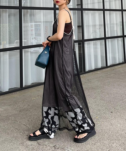 PAGEBOY（ページボーイ）の「メッシュキャミワンピース（ワンピース・レディース・ブラック/ベージュ/オフホワイト・FREE）」の8枚目の写真